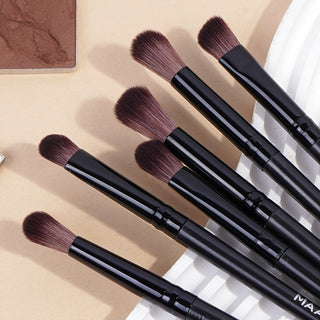  Glamour Touch Makeup Brush Collection cashymart