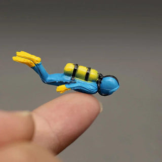  Underwater Miniature Divers Figurine cashymart