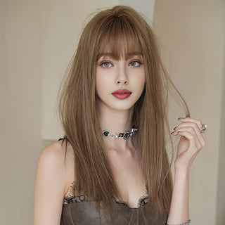  Chic Layered Wig with Bangs cashymart