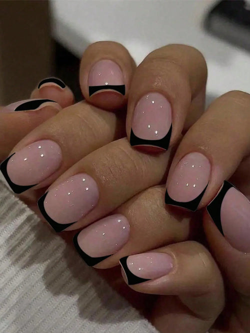  ARTAUG 24PCS Medium White Square Press On Nails cashymart