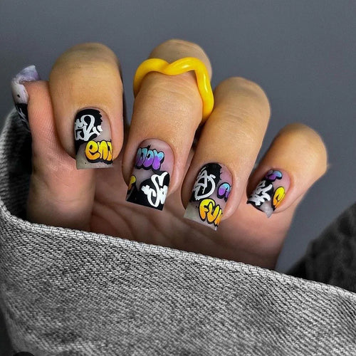  Christmas Glam Stiletto Nails cashymart