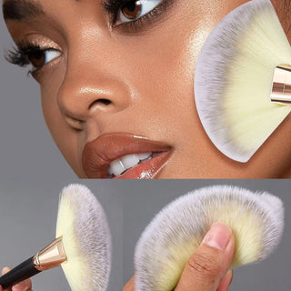  Extra Large Three Color Hair Fan Brush cashymart