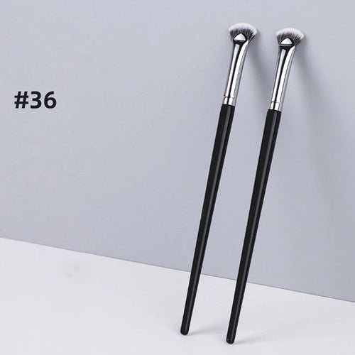  Fan-Shaped Eyelash Brush for Makeup cashymart