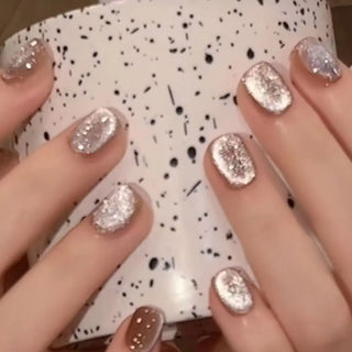  Glamourous Cat's Eye Press-On Nails cashymart