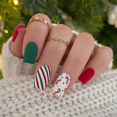  Glittery Skull & Heart Halloween Nail Art cashymart