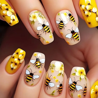  Golden Stripe Press On Nails Set 24pcs cashymart