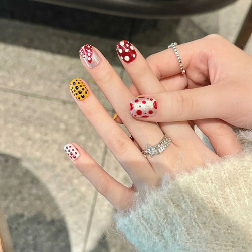 Handmade Cute Short Round Press On Nails cashymart