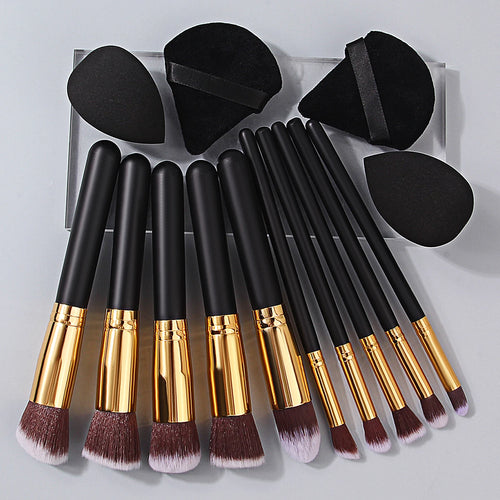  High-End Wooden Handled Makeup Brush Set cashymart
