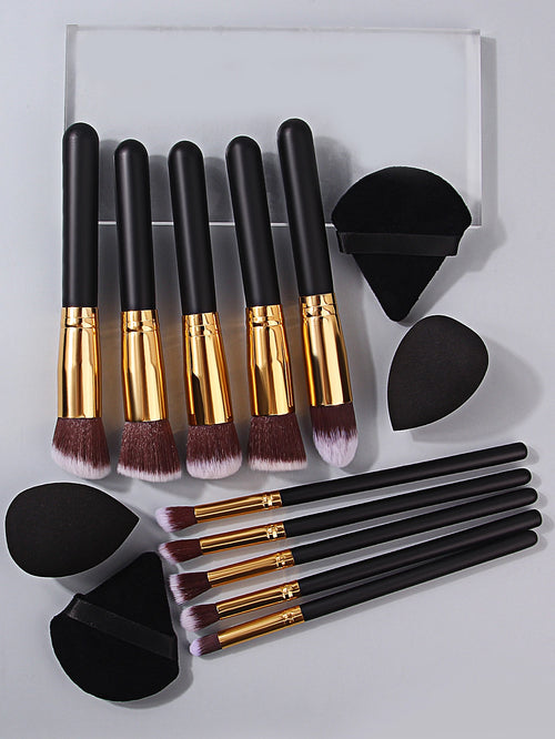  High-End Wooden Handled Makeup Brush Set cashymart