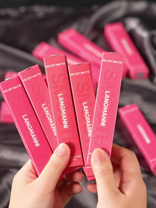  Langmanni Luxe Lip Crayon cashymart