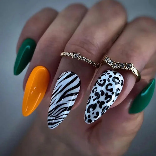  Milky White Stars Black French Wearable Nail Art cashymart