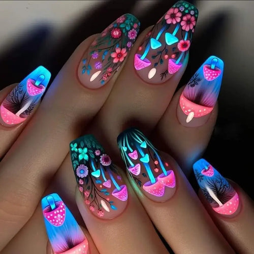  Mushroom Design Press on Nails Set cashymart