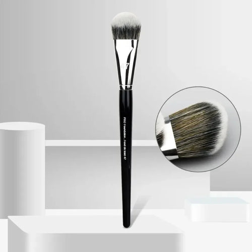  Professional Foundation Brush for Women cashymart