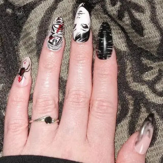  Tomie-Inspired Press-On Nails cashymart