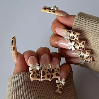  Glamorous Rhinestone-Studded Press-On Nails cashymart