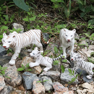  African Wild Animal PVC Figurines - Set of 4 cashymart