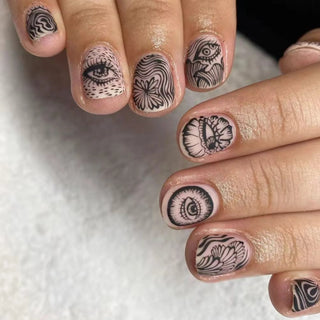  Kawakami Tomie Almond Nails cashymart