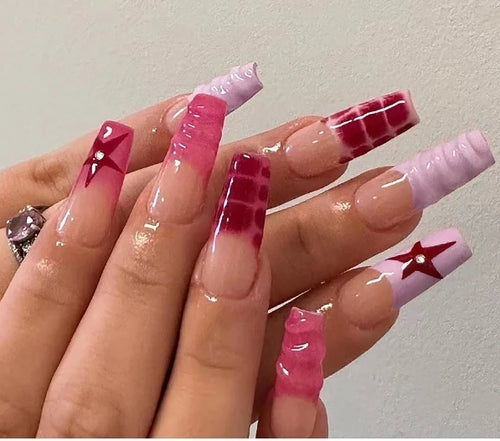  Strawberry & Bear Themed Fake Nails cashymart