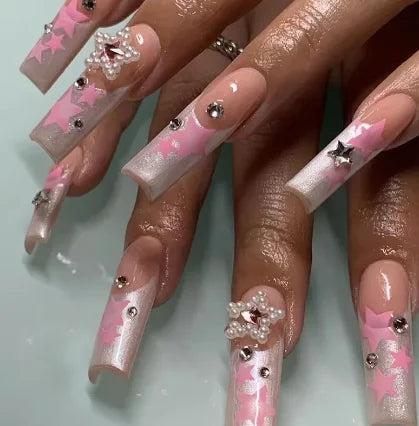  Strawberry & Bear Themed Fake Nails cashymart