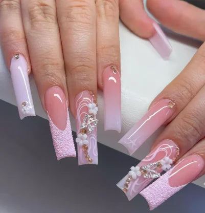  Strawberry & Bear Themed Fake Nails cashymart