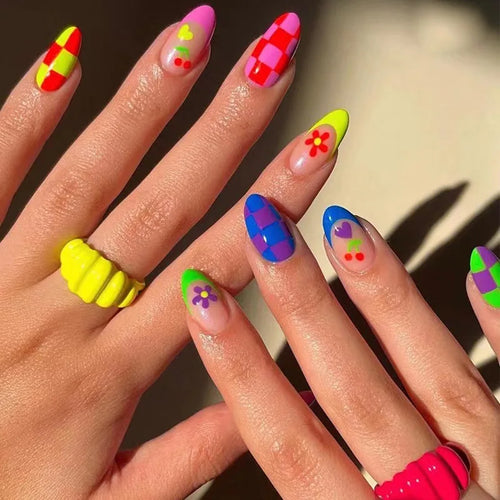  Trendy 24-Piece Press-Ons cashymart