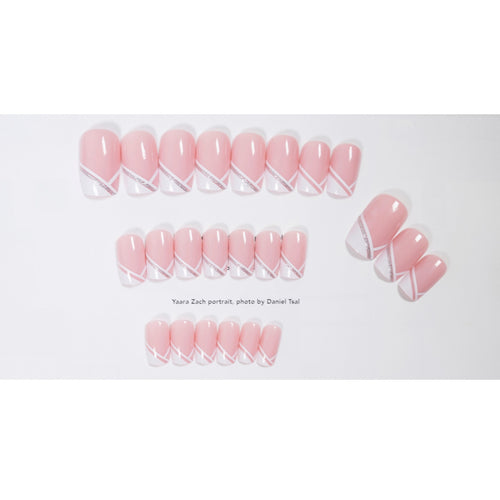  Wearing Manicure Finished Fake Nails cashymart