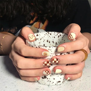  White Small Flower Acrylic Press-On Nails cashymart