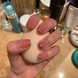 White Small Flower Acrylic Press-On Nails cashymart