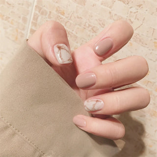  White Small Flower Acrylic Press-On Nails cashymart