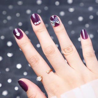  Wearing Nails With Diamonds And Purple Fake Nails cashymart