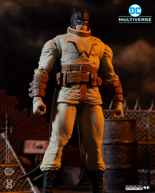 - DC Build-A 7 Figures Wave 3 - Last Knight on Earth - Batman