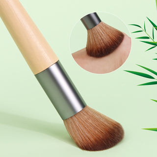  13 Eco-Friendly Makeup Brushes cashymart