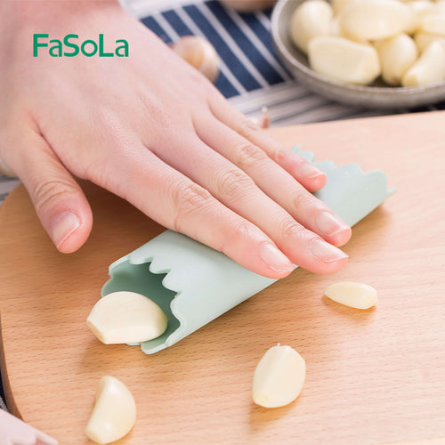  Garlic Master Pro: Effortless Garlic Press and Peeler Set cashymart