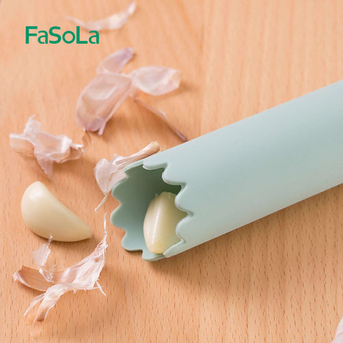  Garlic Master Pro: Effortless Garlic Press and Peeler Set cashymart