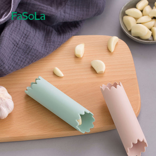  Garlic Master Pro: Effortless Garlic Press and Peeler Set cashymart